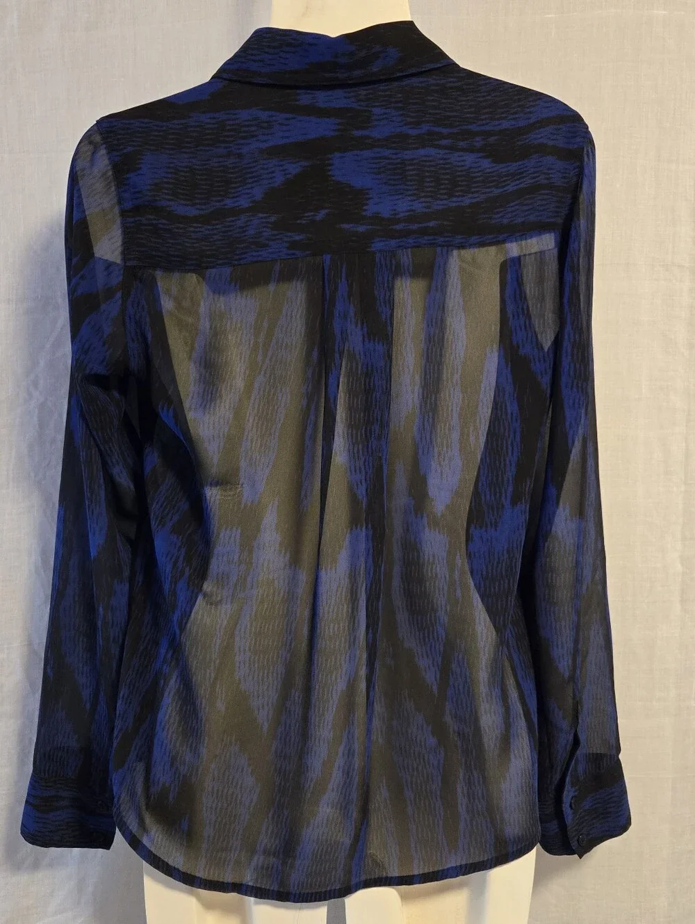 GUESS Los Angeles Sheer Blue Black Button Up Blouse Size Small - Picture 3 of 6